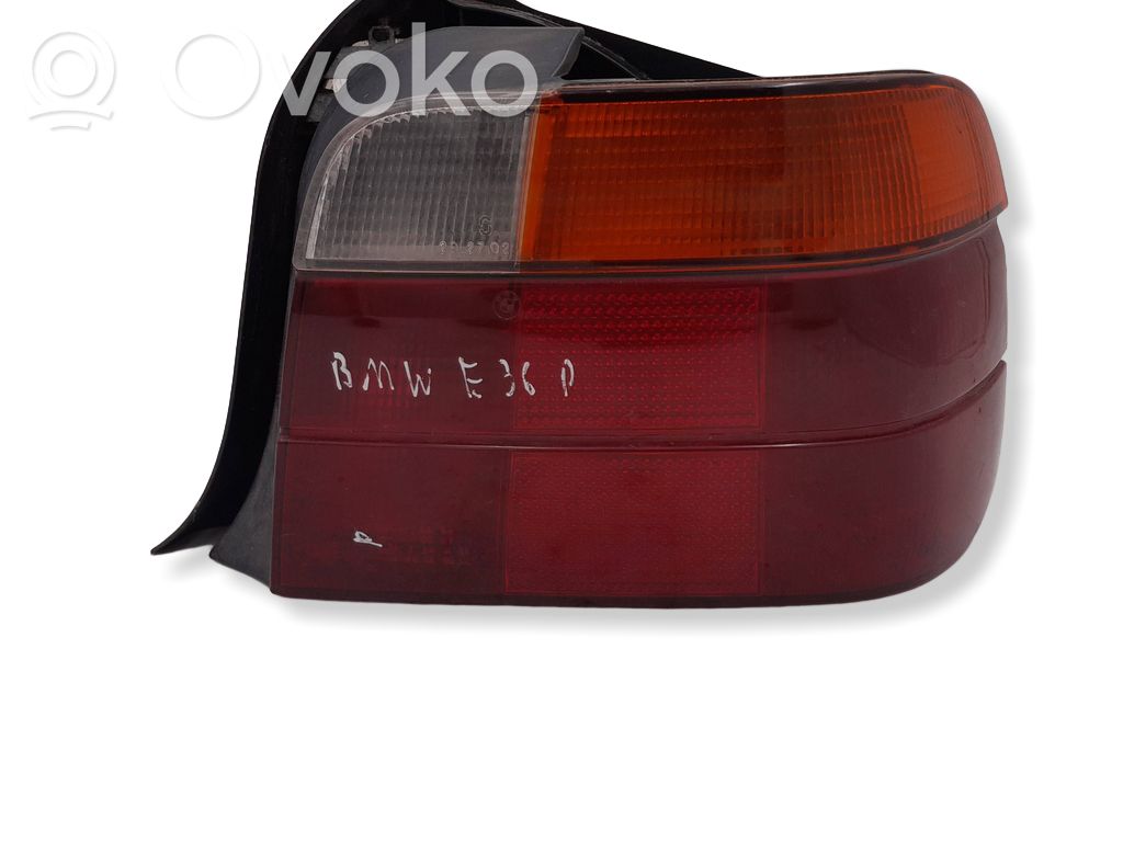 BMW 3 E36 Galinis žibintas kėbule 