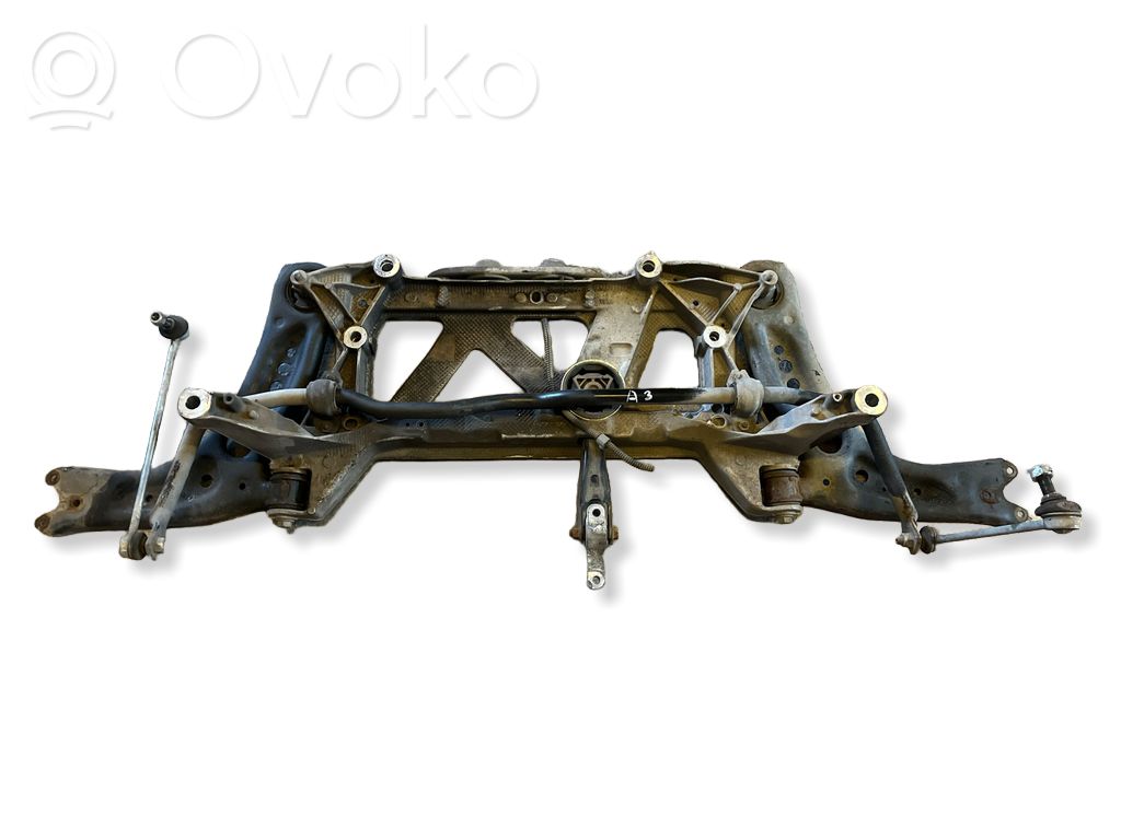 Audi A3 S3 8V Priekinis traversas 