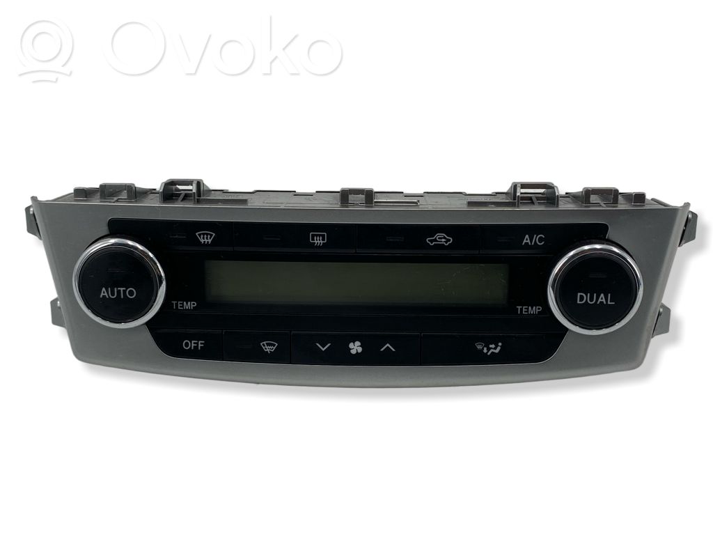 Toyota Avensis T270 Climate control unit 