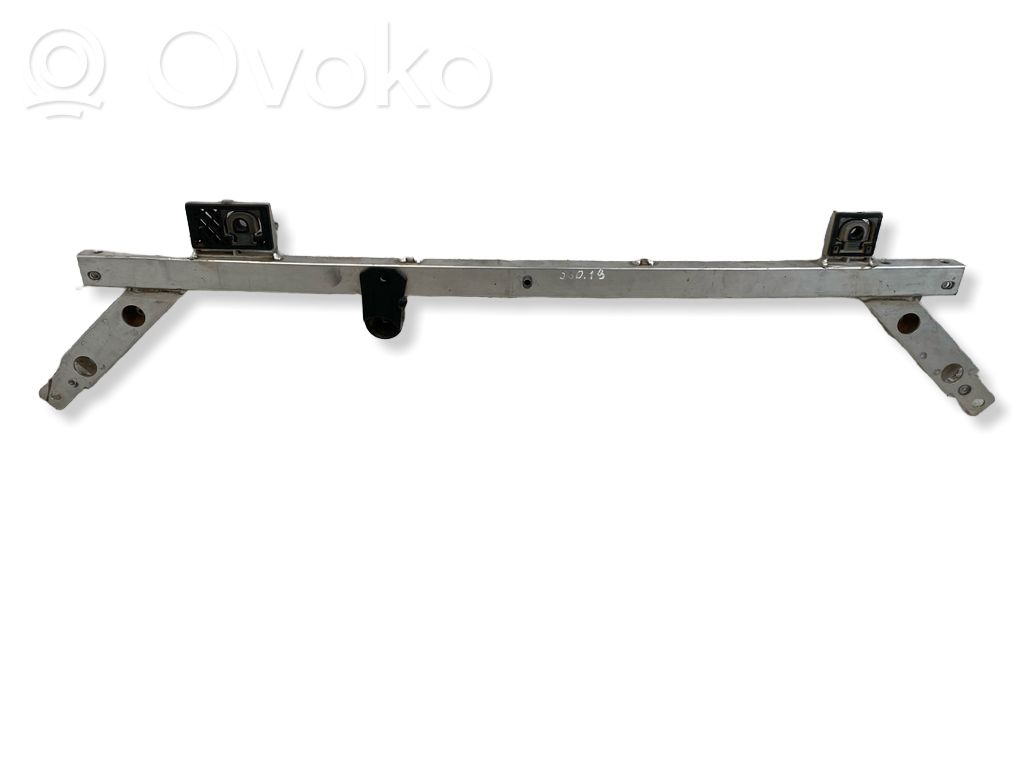 Volvo S60 Panel mocowania chłodnicy / góra 
