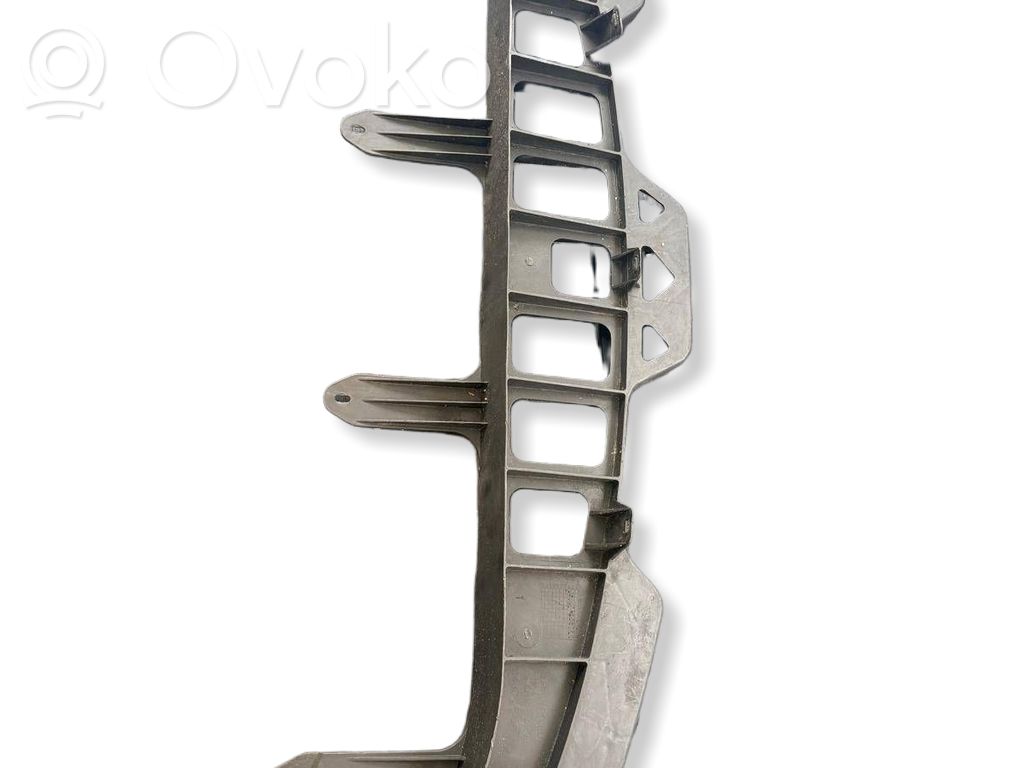 Seat Leon (1P) Front bumper mounting bracket 