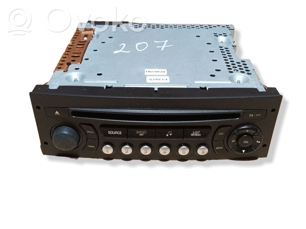 Peugeot 207 Panel / Radioodtwarzacz CD/DVD/GPS 