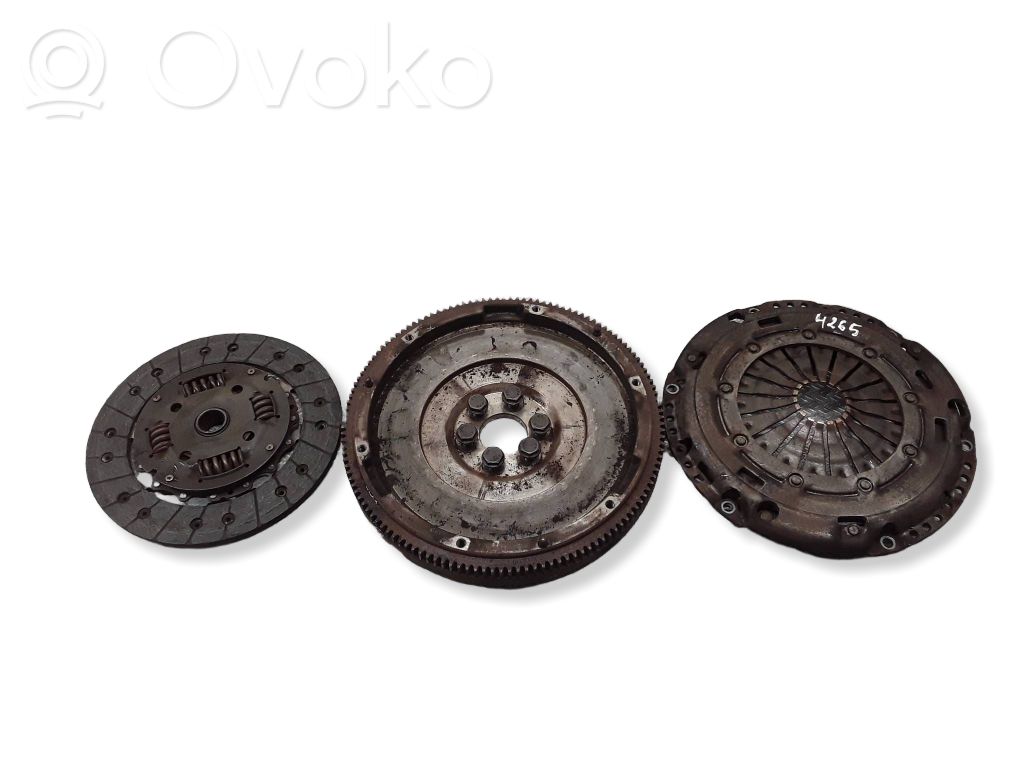 Kytkinsarja   03C141025G,03C141031D