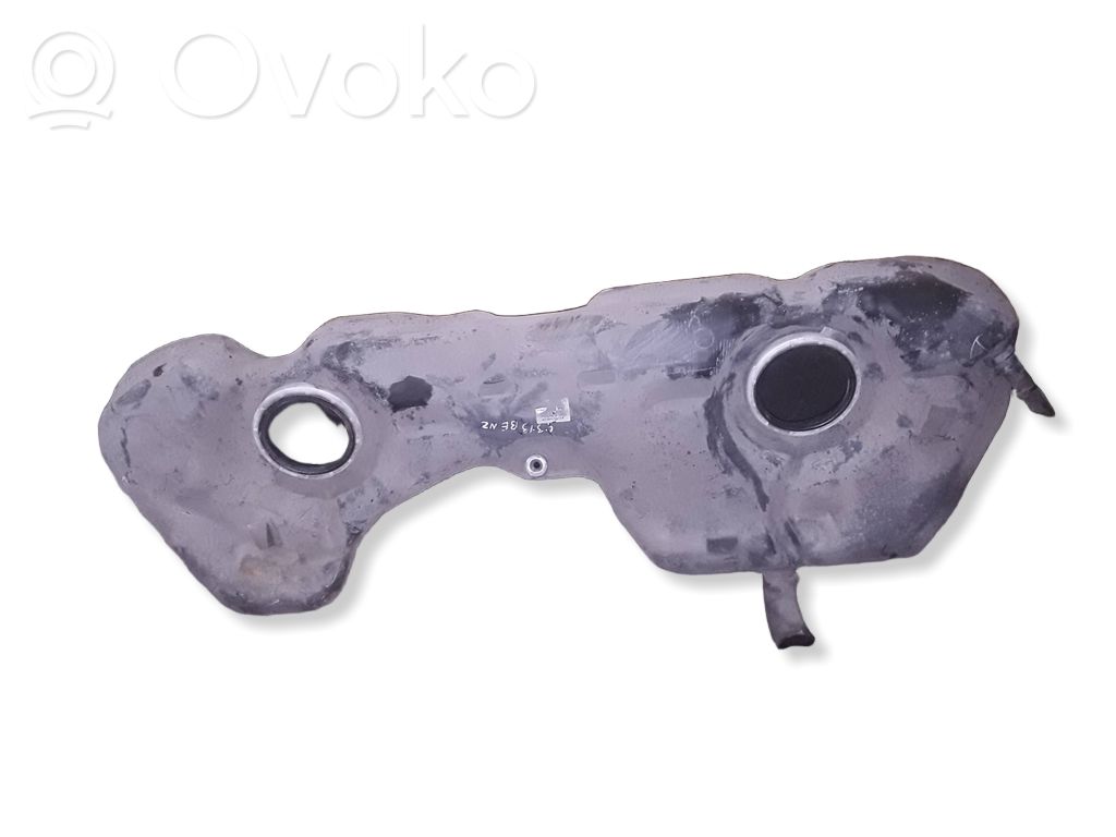 Fuel tank   6763843