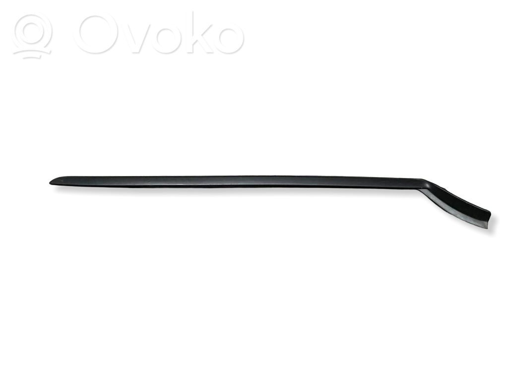Volvo XC40 Windshield trim 