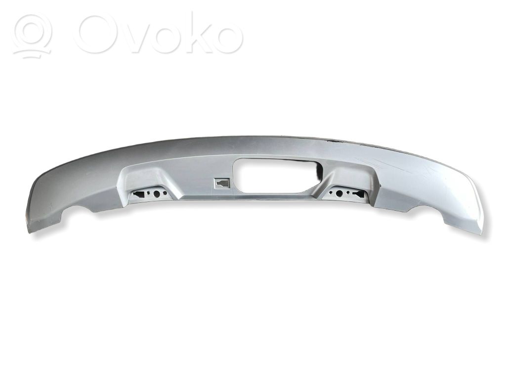 Volvo XC40 Listwa dolna zderzaka tylnego 
