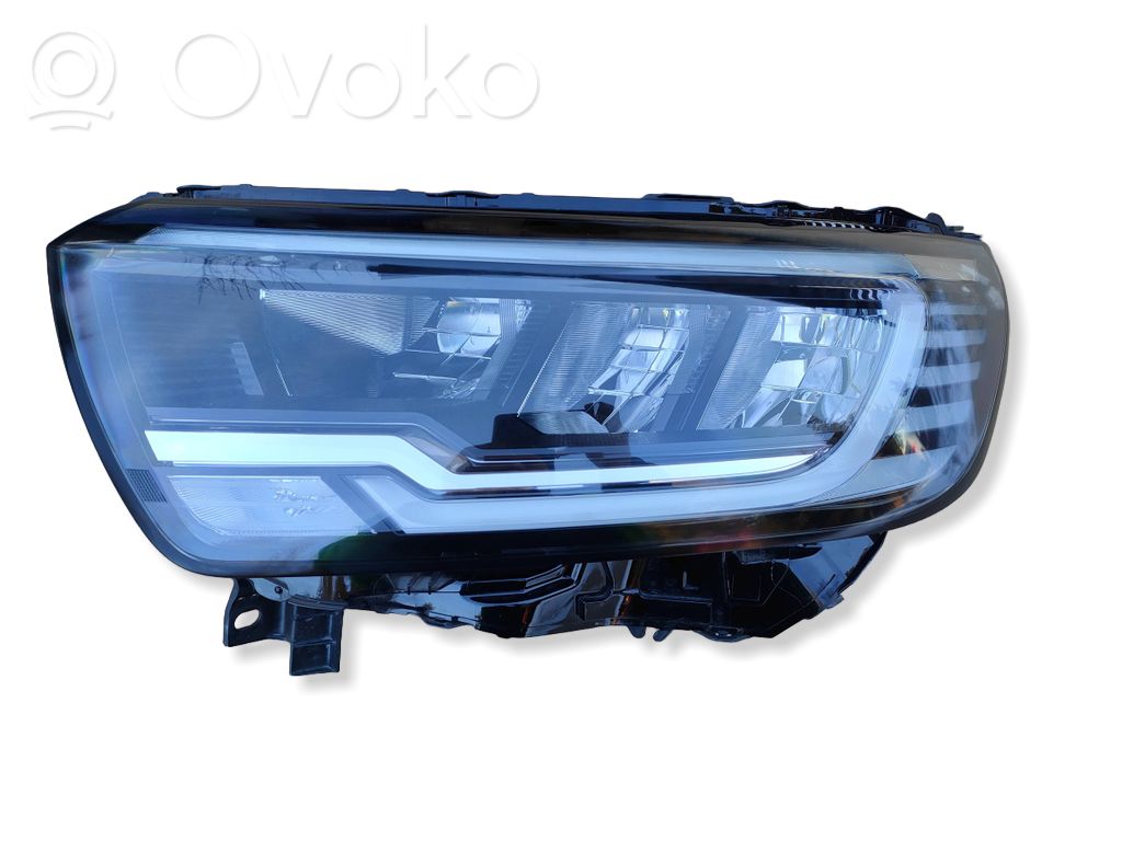 Lampa przednia   260608525R,0096934,1016E006