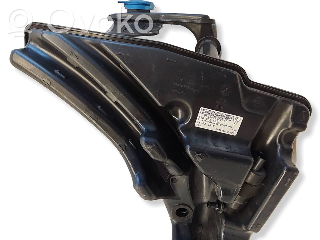 Porsche Macan (95B) Windshield washer fluid reservoir/tank 