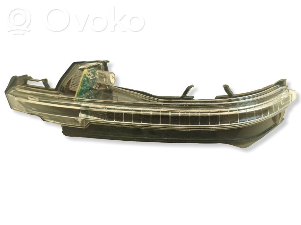 Kierunkowskaz na lusterko boczne   4M0949101A