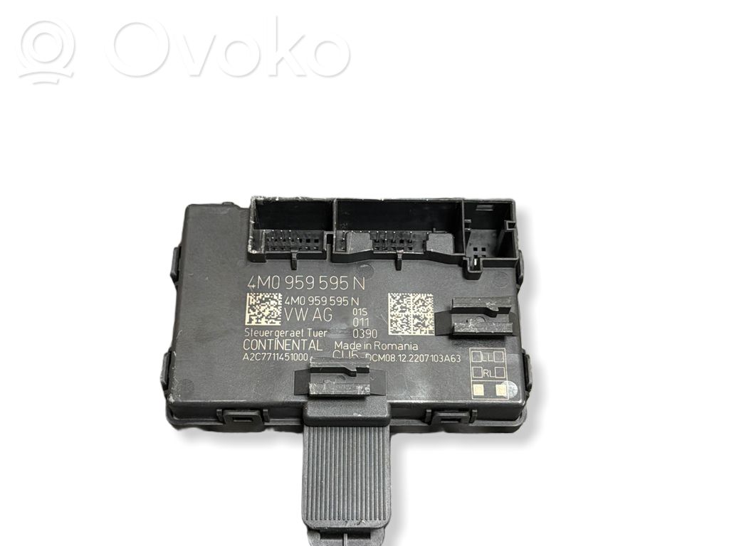 Audi Q7 4M Door control unit/module 