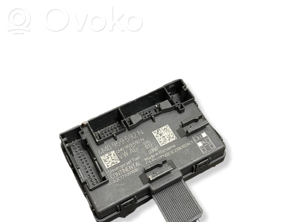 Audi Q7 4M Door control unit/module 