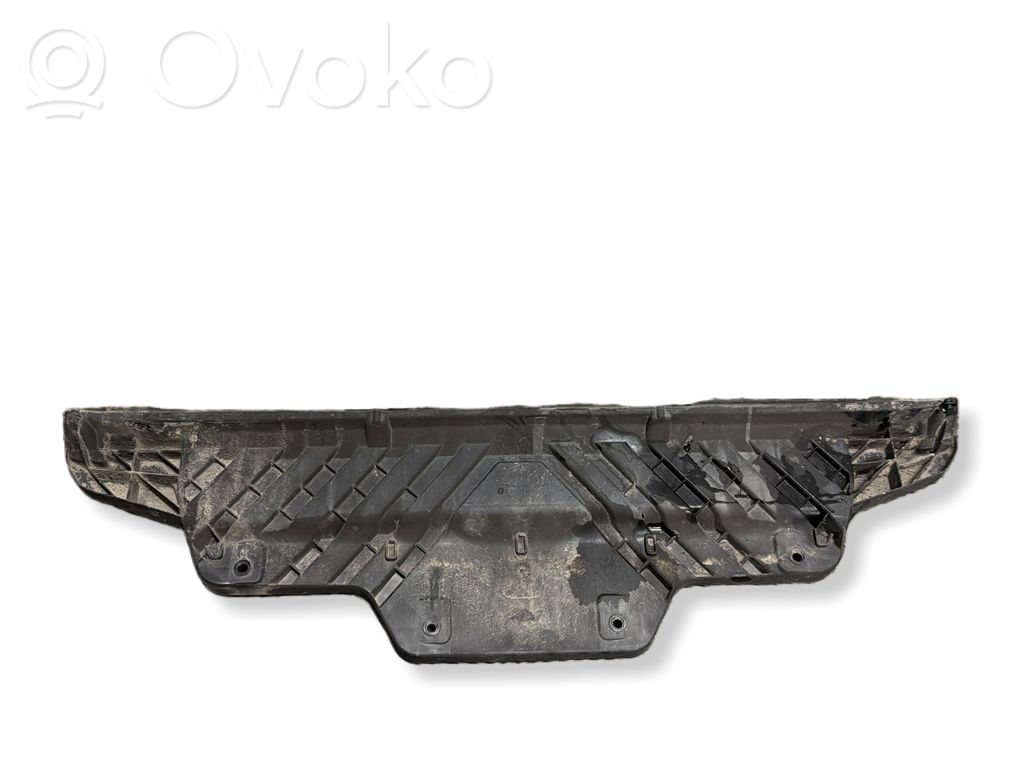Audi Q7 4M Rear bumper mounting bracket 