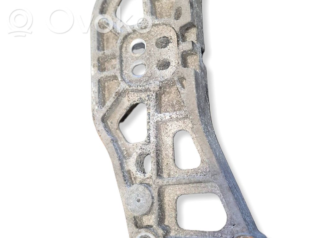 Dodge Charger Gearbox mounting bracket 