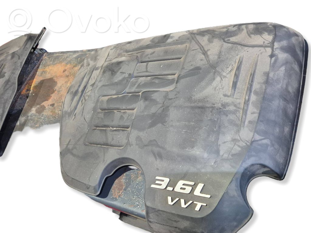 Engine cover (trim)   04593903AD