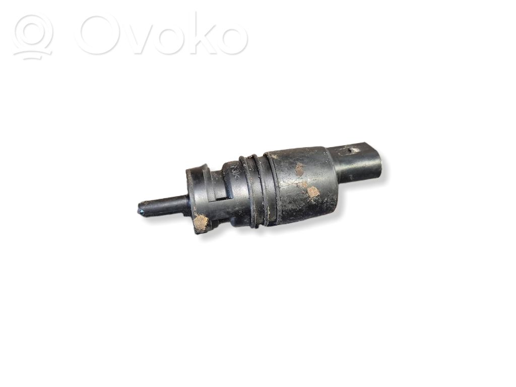 Ford Mustang VI Windscreen/windshield washer pump 