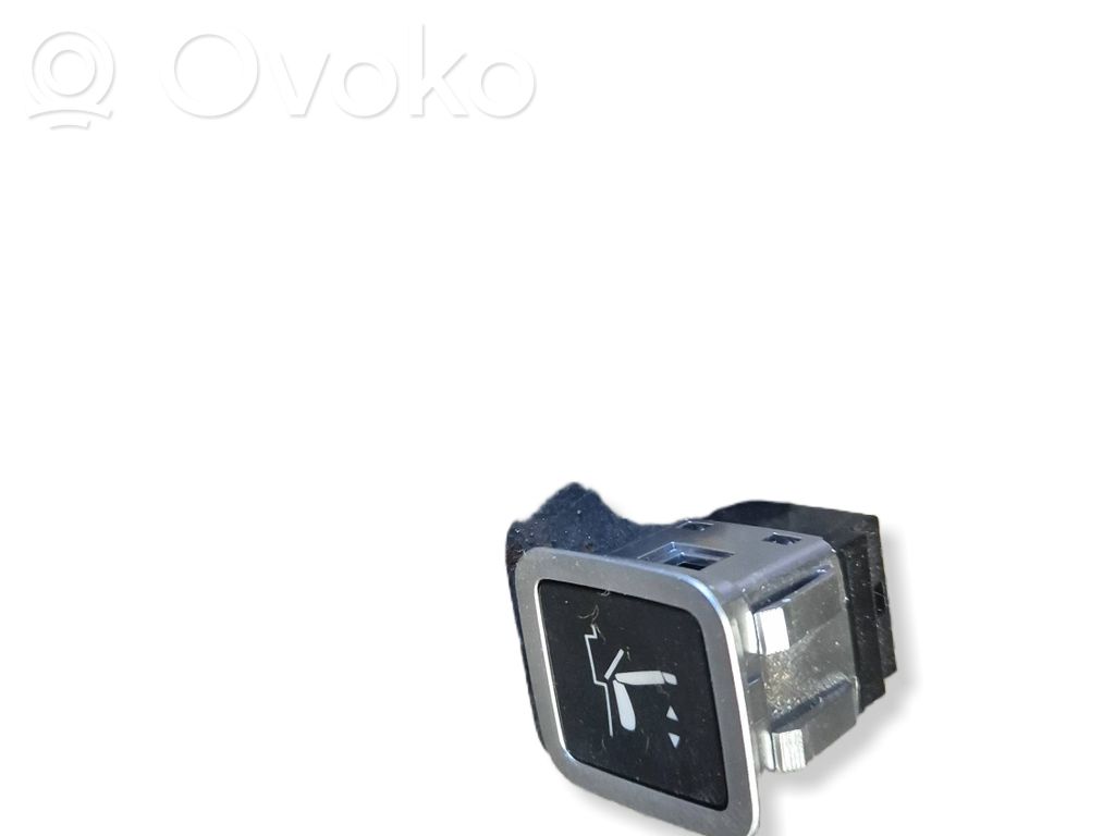 Seat control switch   6DQ23TRMAA
