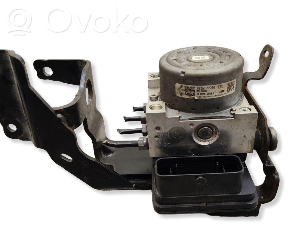 Opel Corsa F Bomba de ABS 