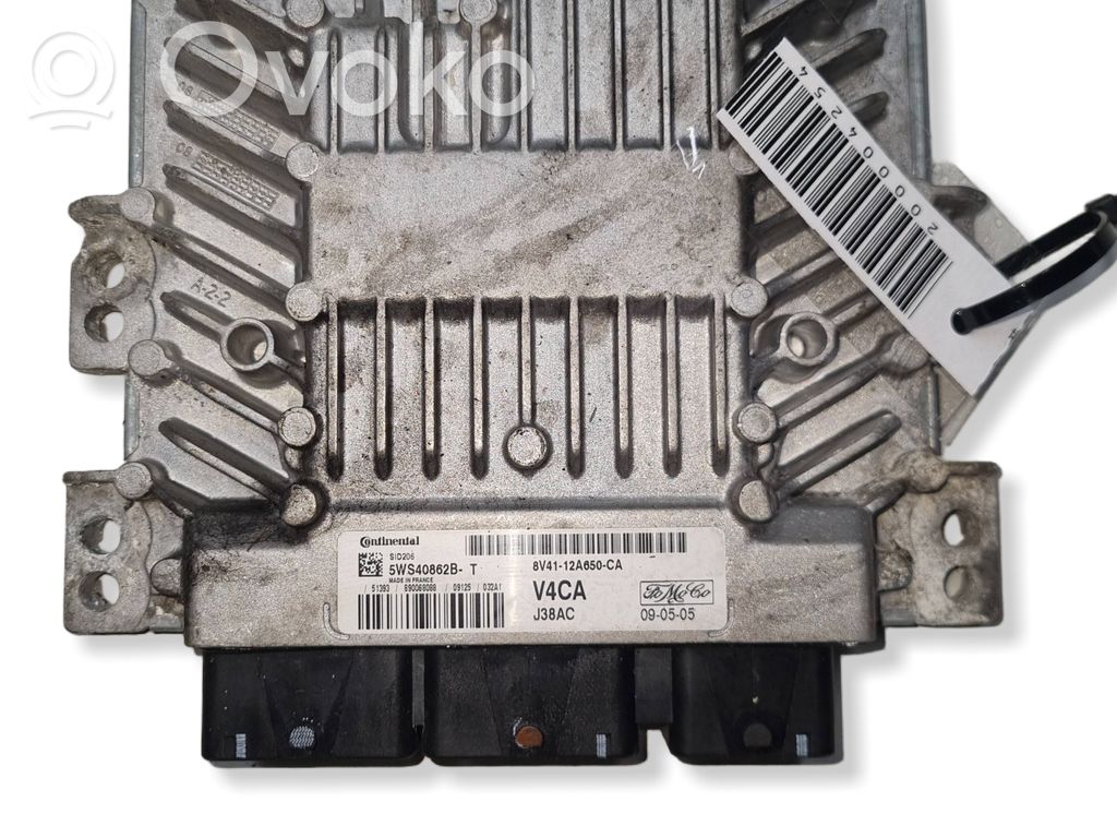 Variklio valdymo blokas   8V4112A650CA,5WS40862B