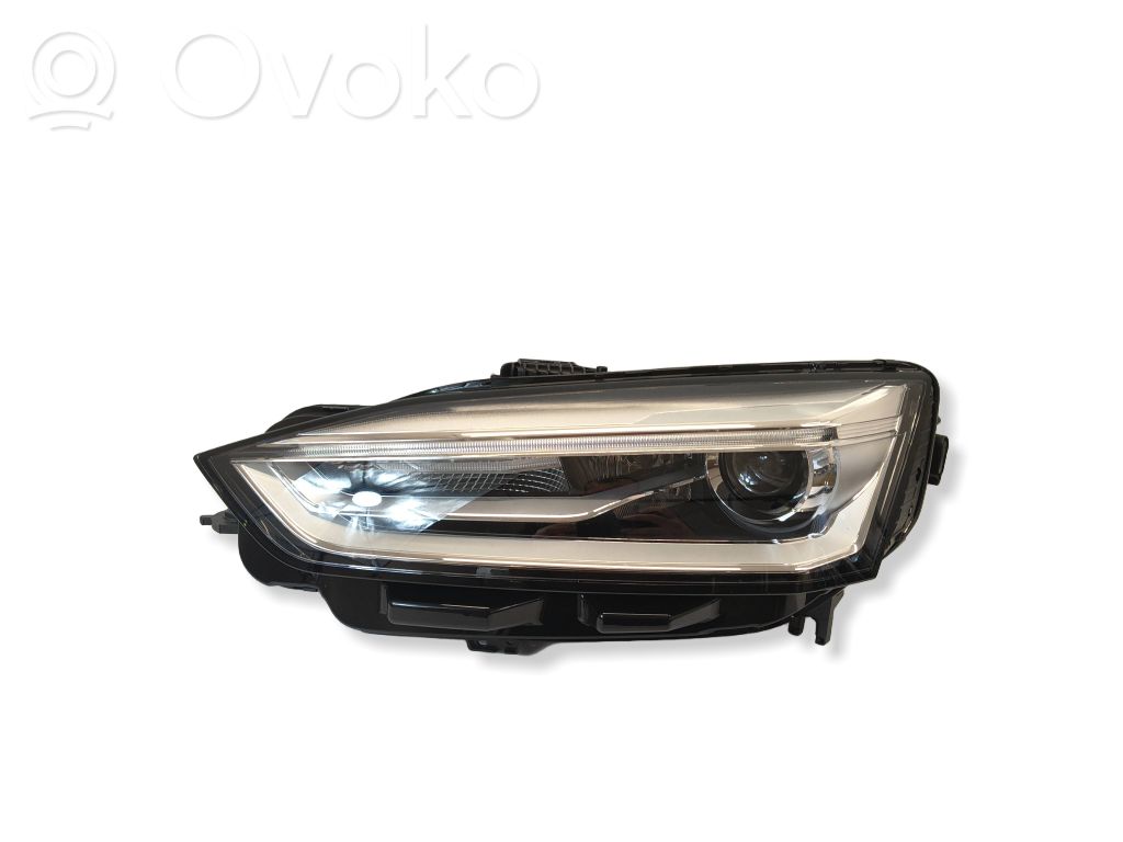 Audi A5 Phare frontale 
