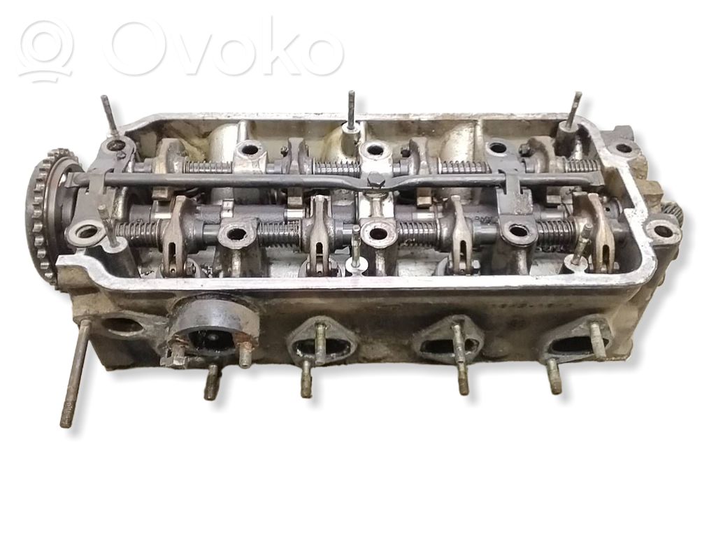 BMW 3 E30 Engine head 