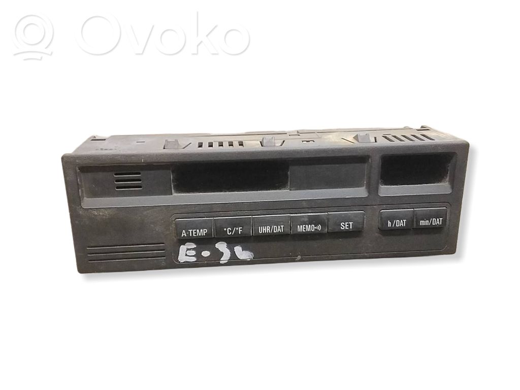 Screen/display/small screen   8363579