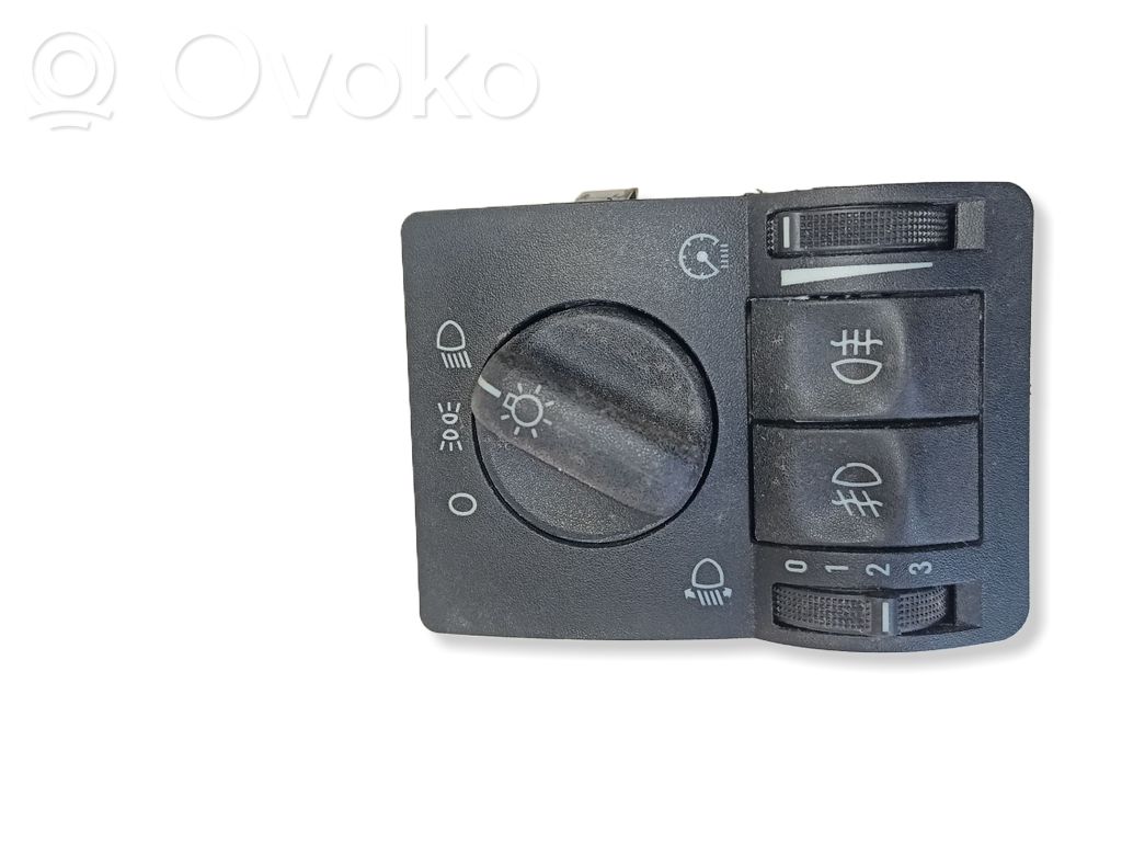 Light switch   09133249,09138347