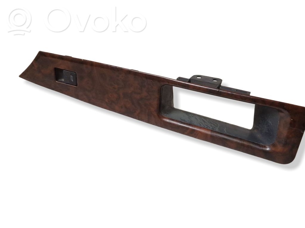 Electric window control switch   4D1959522