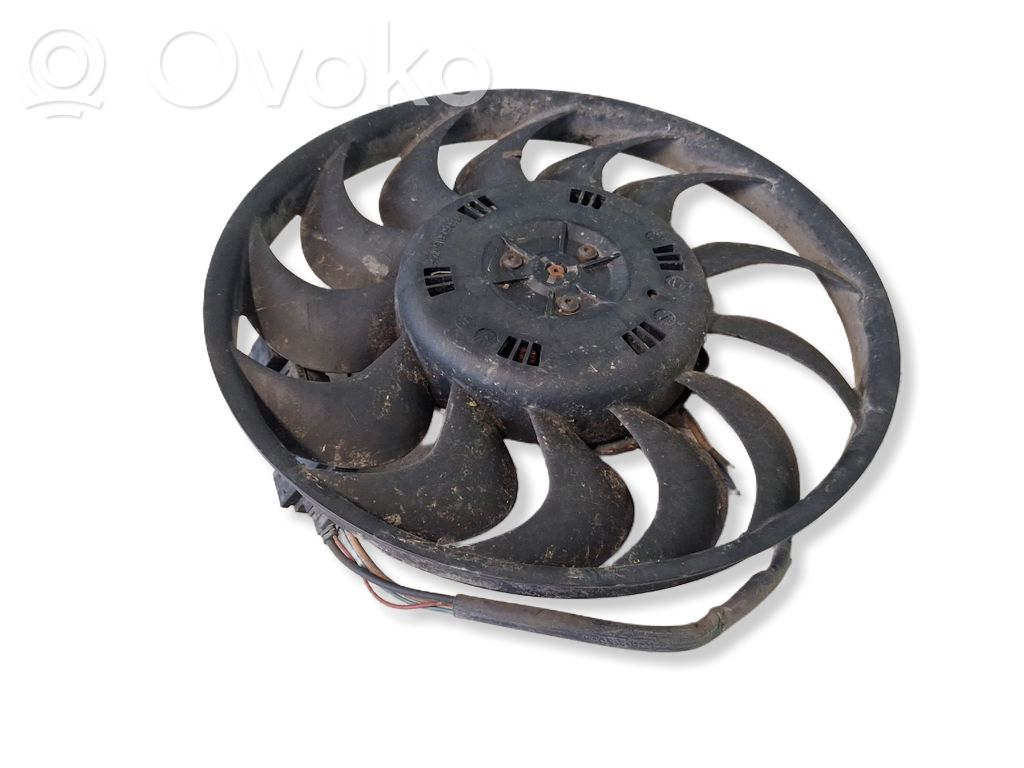 Audi A8 S8 D3 4E Elektrisks radiatoru ventilators 