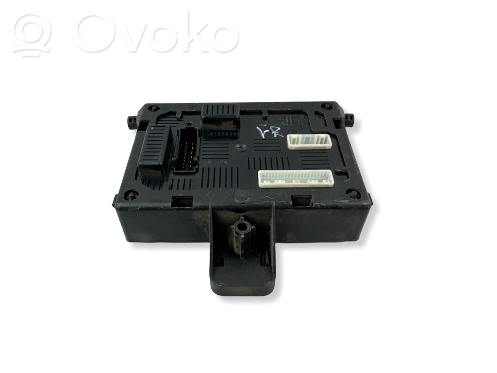 Renault Clio III Комфортный модуль 