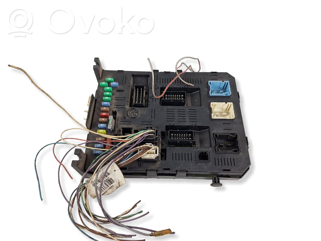 Citroen C5 Fuse module 
