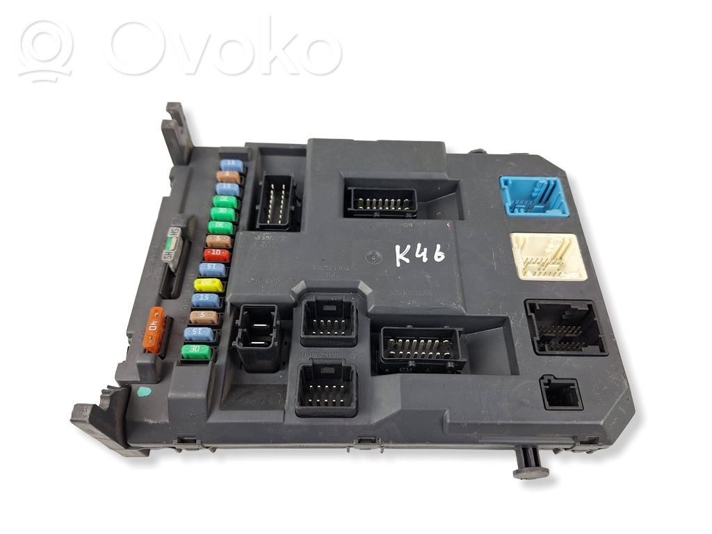 Opel Corsa C Fuse module 