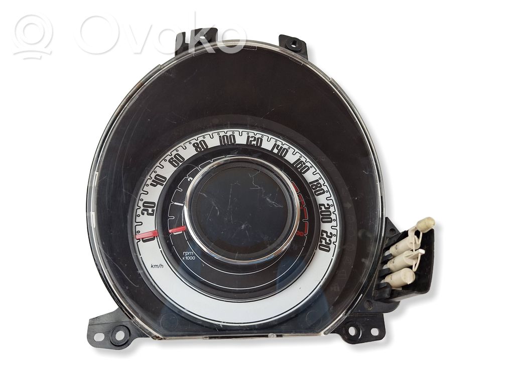 Fiat 500 Vitezometru (grup de instrumente) 