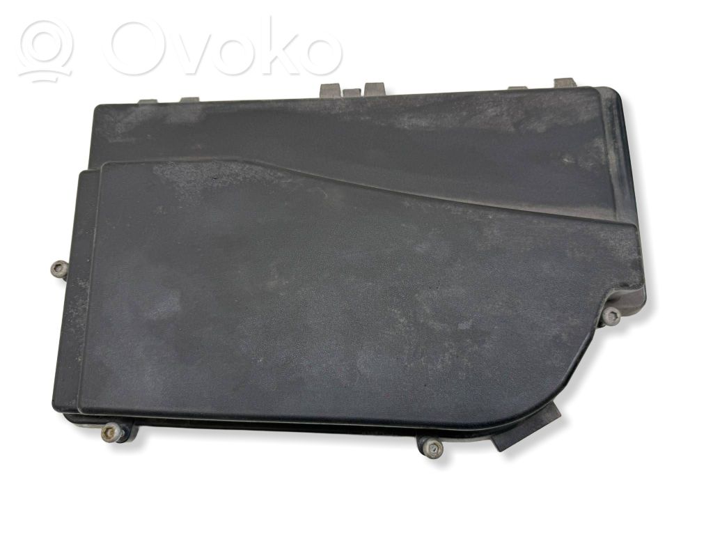 Abdeckung Deckel Luftfilterkasten   7525676,12907525676