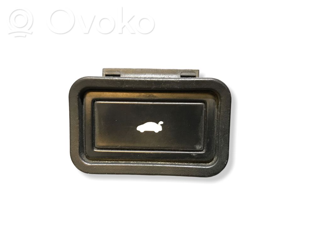 Tailgate/boot open switch button   4E0867559A,3D0959831C