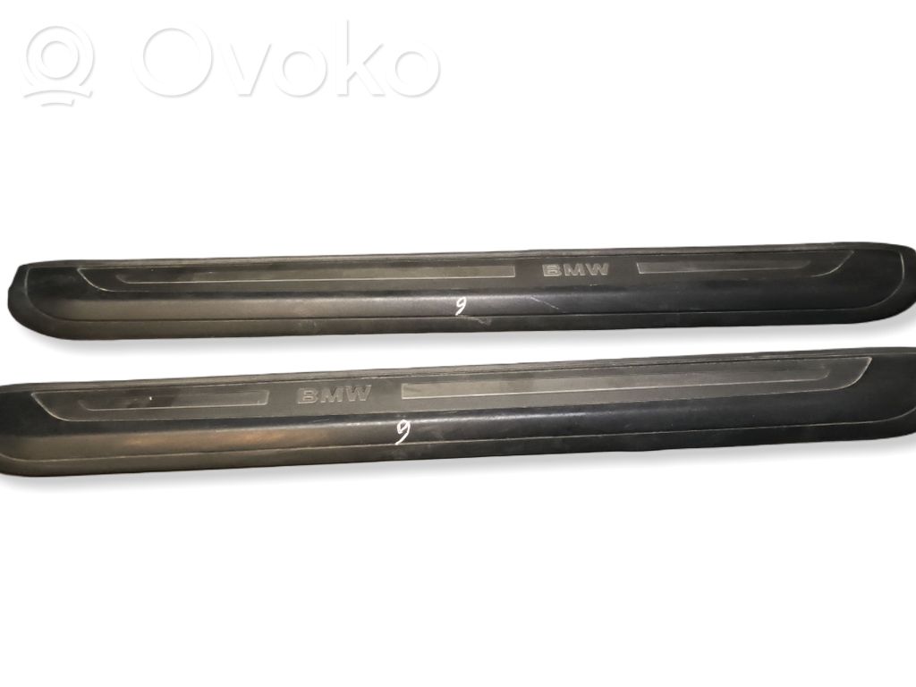 BMW 6 E63 E64 Priekinio slenksčio apdaila (išorinė) 