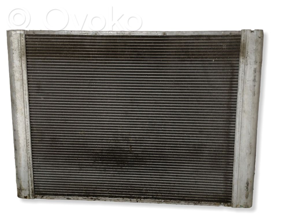 BMW 5 E60 E61 Coolant radiator 