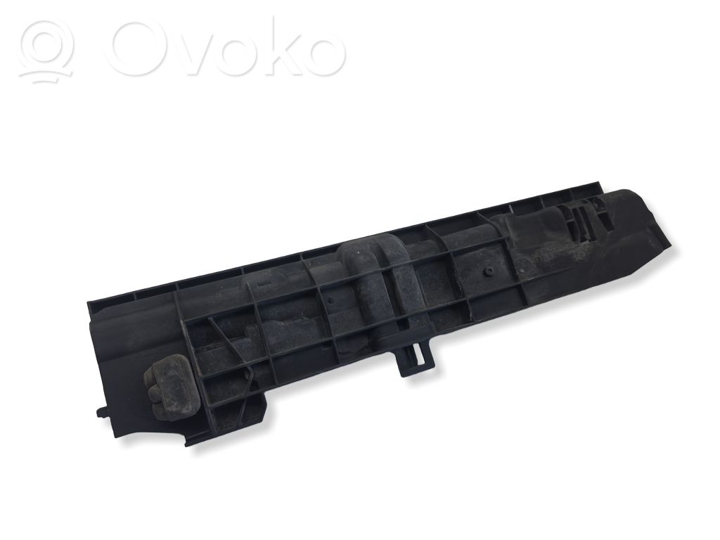 Fixation de radiateur   11074810,7524912