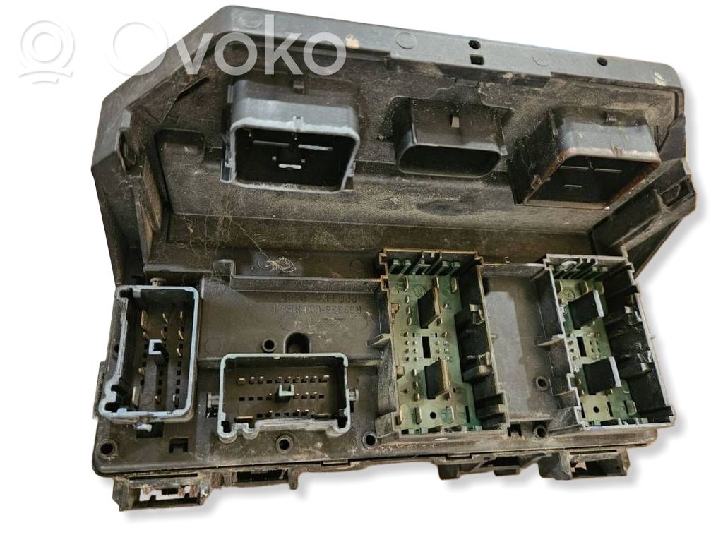 Dodge Journey Fuse module 