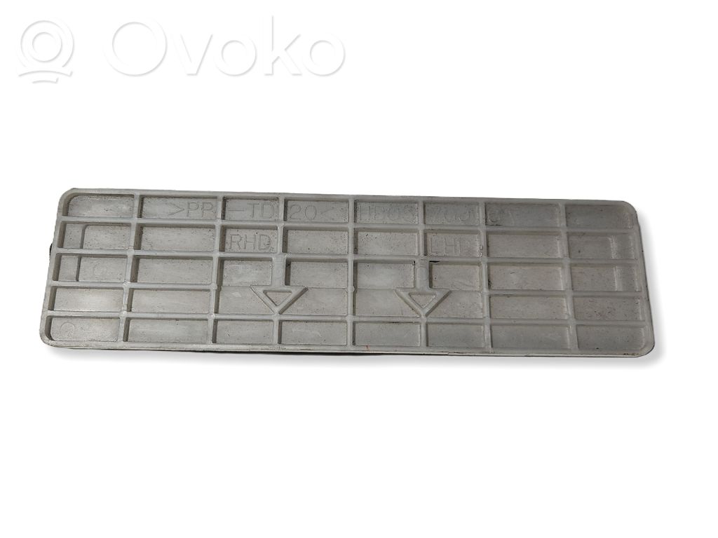 Commande de chauffage et clim   HB037GJ6A