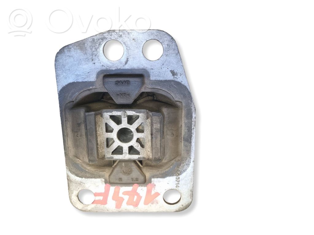 Saab 9-5 Engine mount bracket 