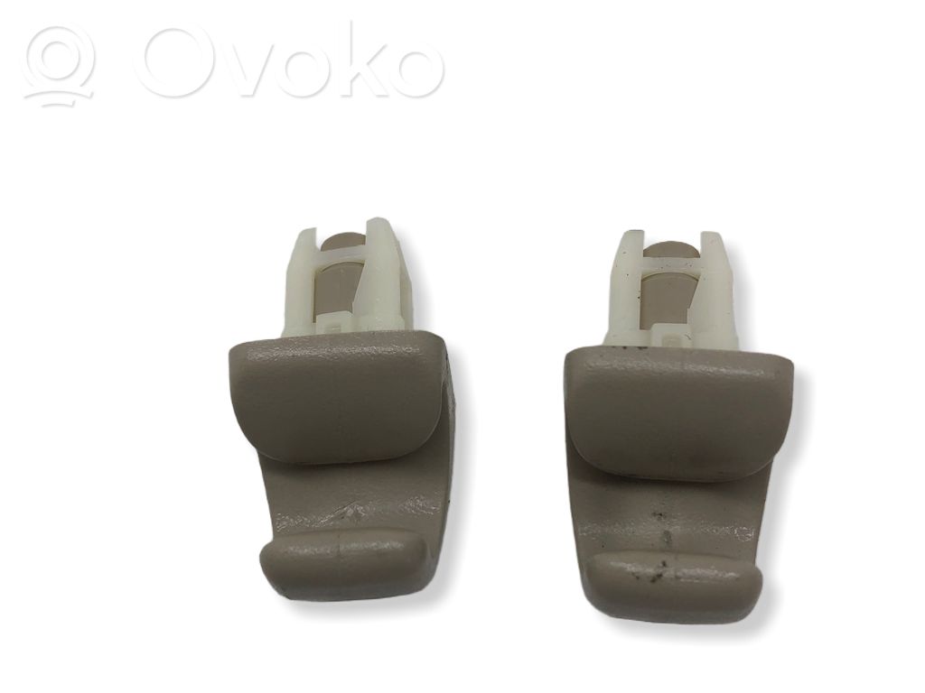 Lexus RX 330 - 350 - 400H Clip/gancio/supporto per aletta parasole 