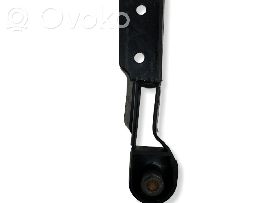 Audi A6 S6 C6 4F Radiator support slam panel bracket 