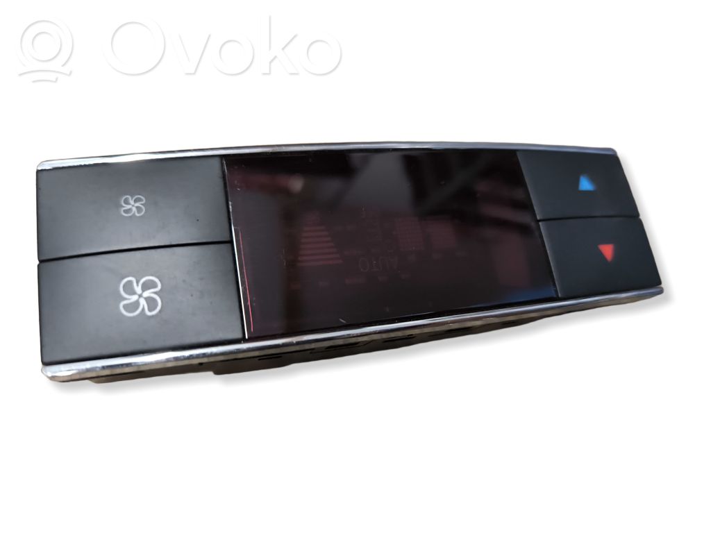 Mercedes-Benz C W204 Unitate control climatizare 