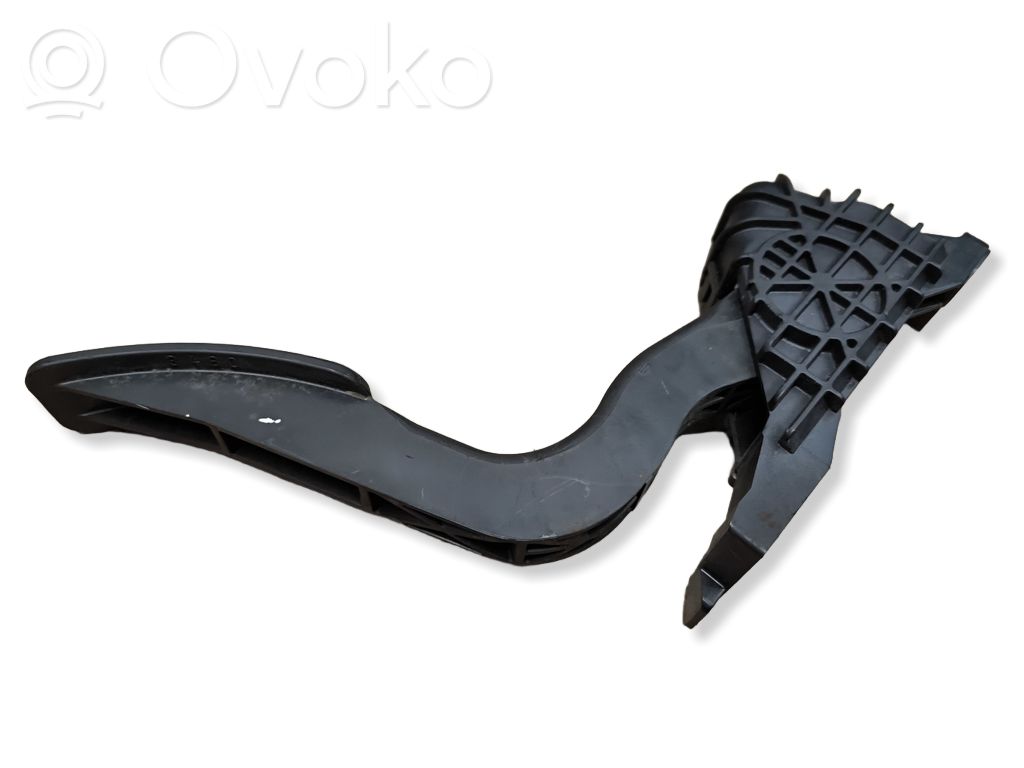 Akceleratoriaus pedalas   CC3041600,1988003480,07J120210A5
