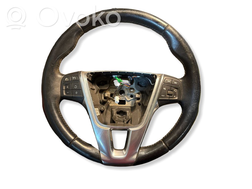 Volvo V40 Cross country Steering wheel 