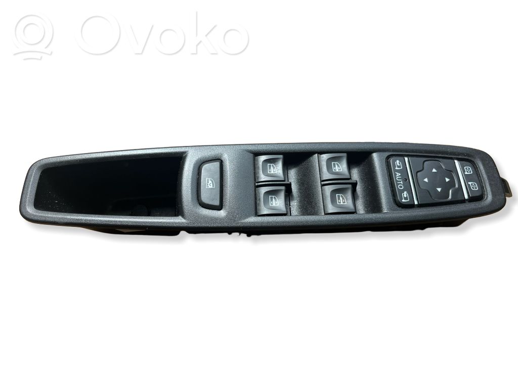 Renault Zoe Electric window control switch 