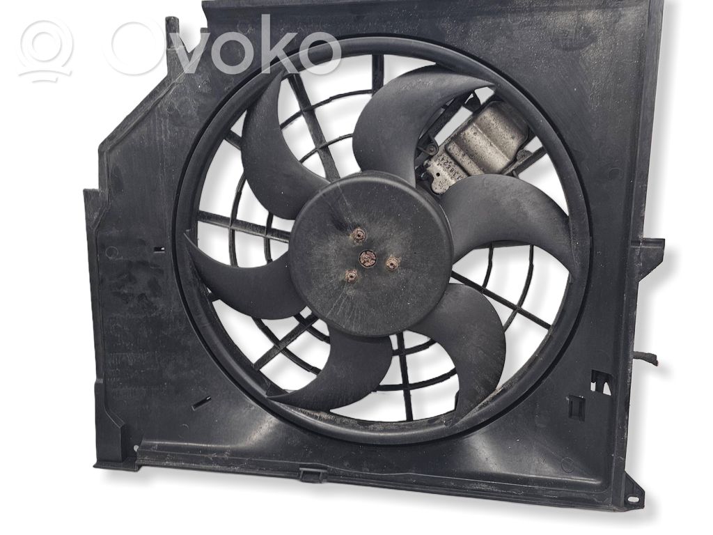 BMW 3 E46 Elektrisks radiatoru ventilators 