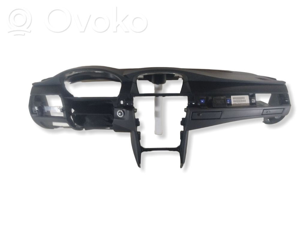 BMW 5 E60 E61 Panelė 