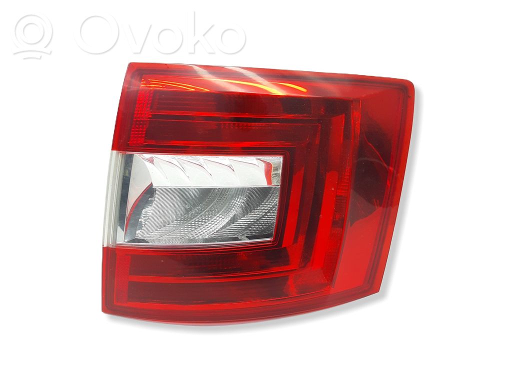 Skoda Octavia Mk3 (5E) Lampa tylna 