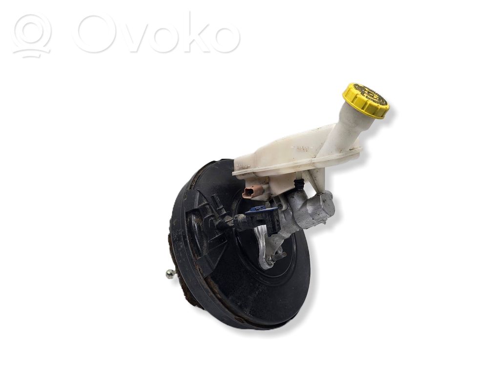 Peugeot 208 I Brake booster 